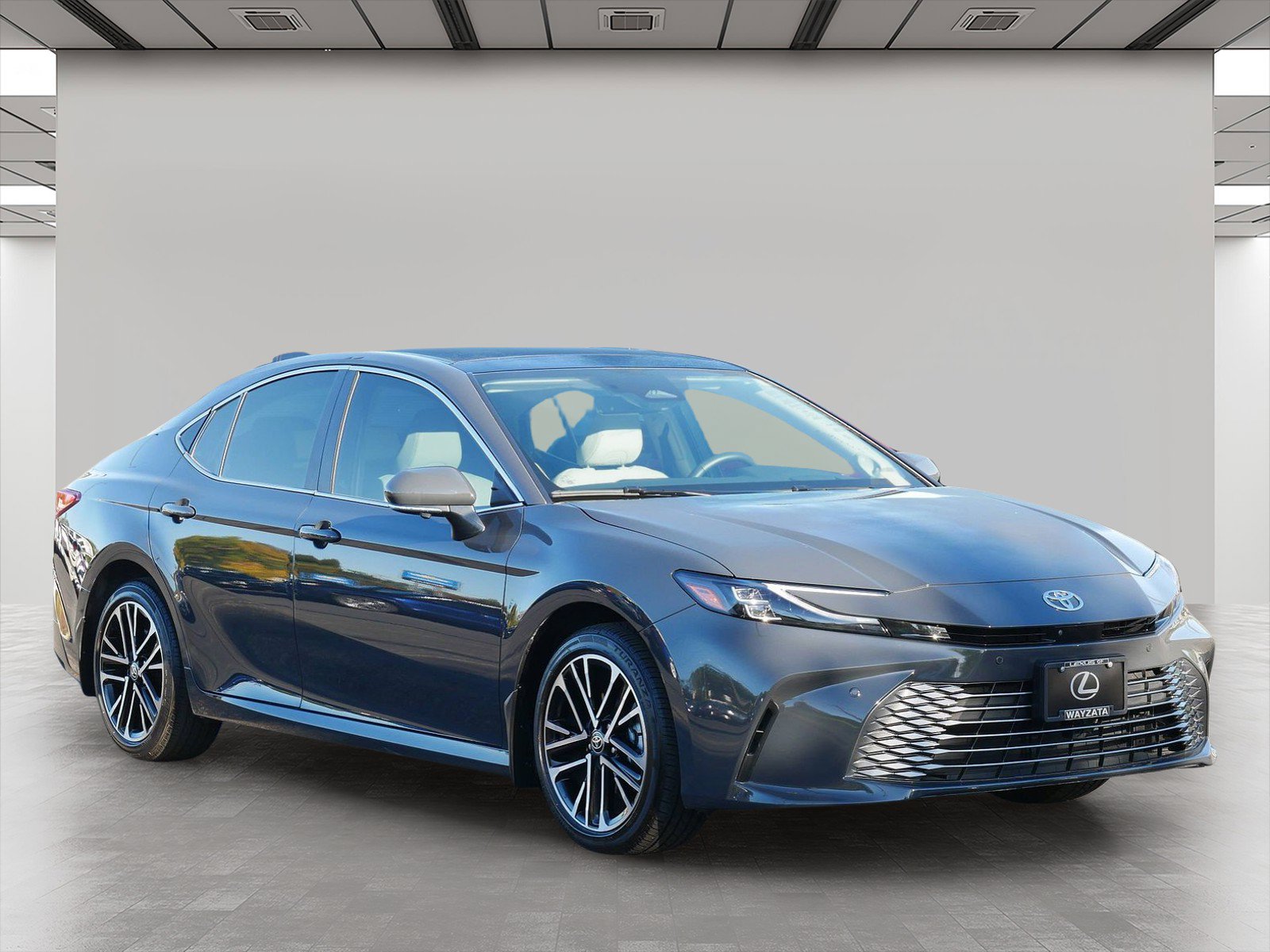 Used 2025 Toyota Camry XLE with VIN 4T1DBADK4SU526782 for sale in Wayzata, Minnesota