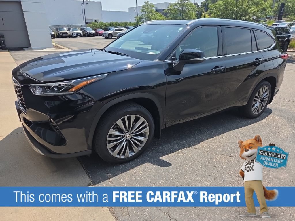 Used 2020 Toyota Highlander Platinum with VIN 5TDFZRBH6LS032671 for sale in Wayzata, Minnesota