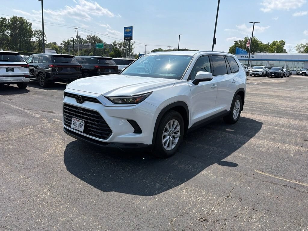 Used 2024 Toyota Grand Highlander XLE SUV