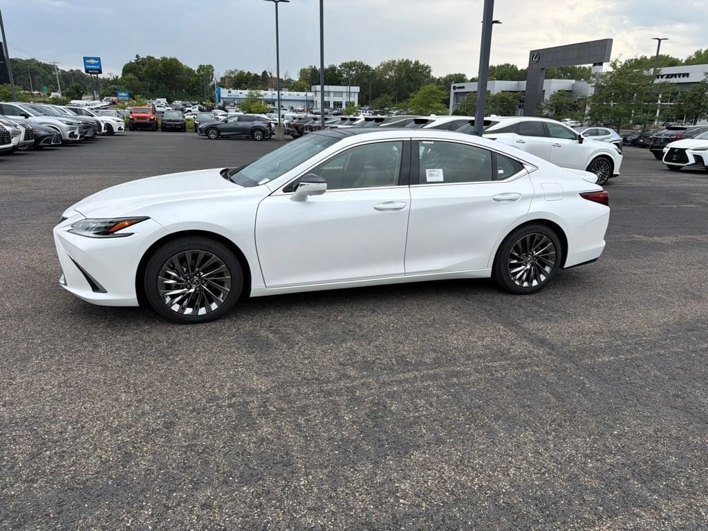 Used 2025 Lexus ES 350 Ultra Luxury Sedan