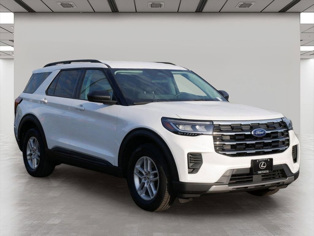 2026 Ford Explorer Active 4WD's photo