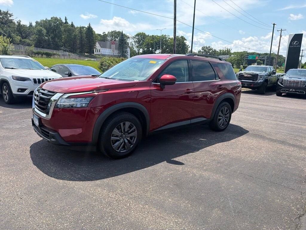 Used 2022 Nissan Pathfinder SV SUV