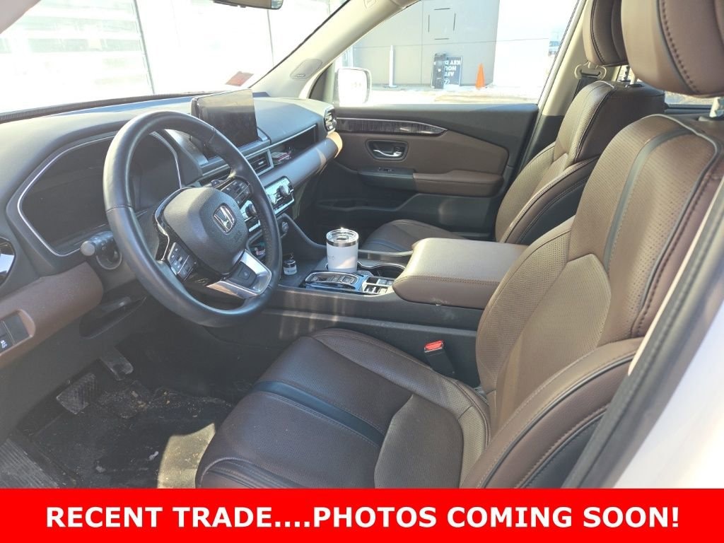 Used 2023 Honda Pilot Elite SUV