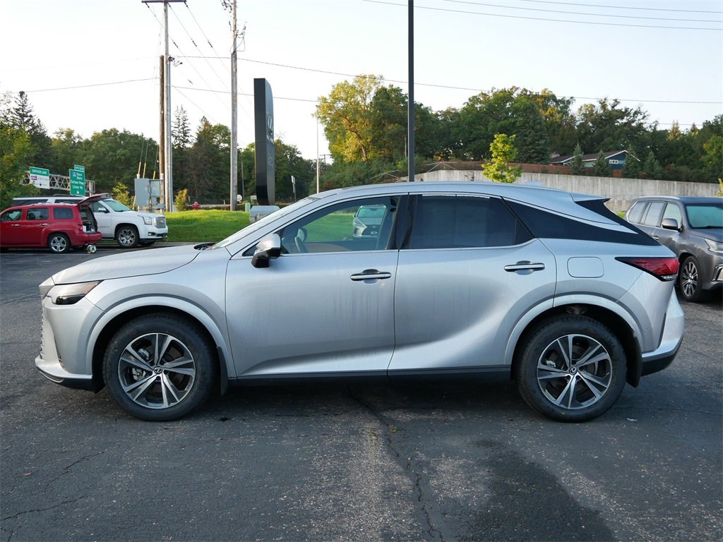 2024 Lexus RX 350 Premium photo 2