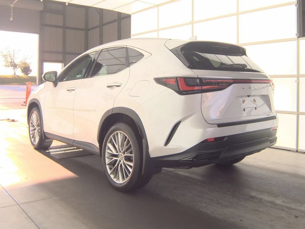 Used 2025 Lexus NX 350h Luxury SUV