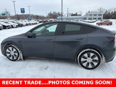 2024 Tesla Model Y Long Range SUV