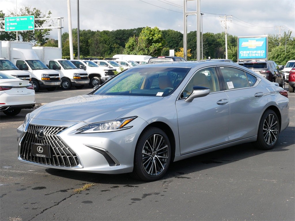 2025 Lexus ES 300h Premium photo 2
