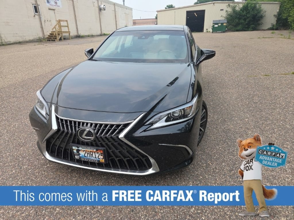 Used 2022 Lexus ES 350 Sedan