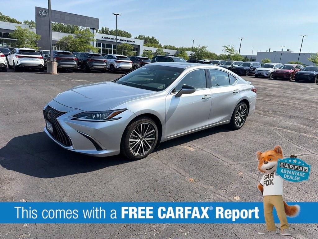 Used 2024 Lexus ES 250 Luxury Sedan