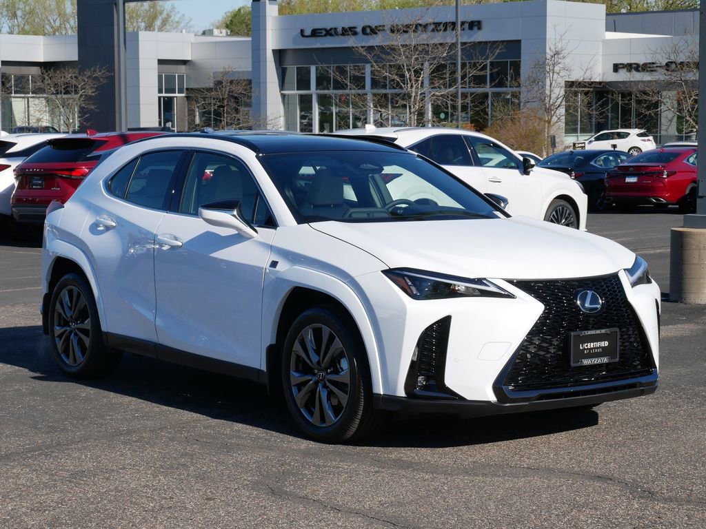 2026 Lexus UX 300h 300h F Sport Design AWD's photo