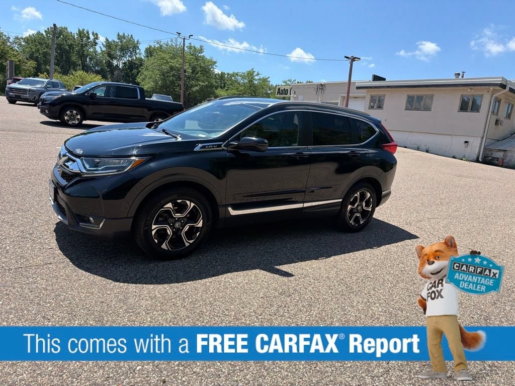 Used 2019 Honda CR-V Touring with VIN 7FARW2H96KE037583 for sale in Wayzata, Minnesota