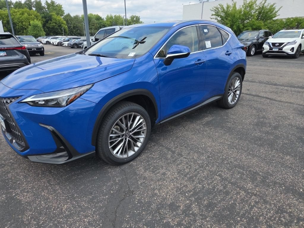 Used 2025 Lexus NX 350h Premium SUV
