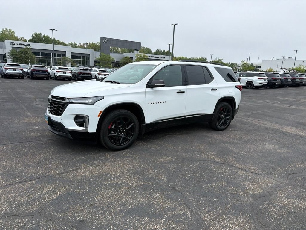 Used 2022 Chevrolet Traverse Premier SUV