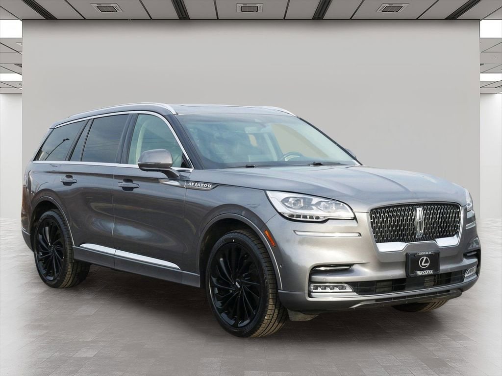 2022 Lincoln Aviator Reserve AWD's photo