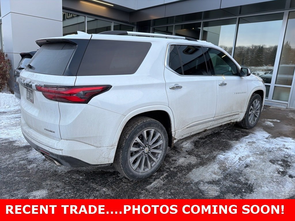 Used 2022 Chevrolet Traverse Premier SUV