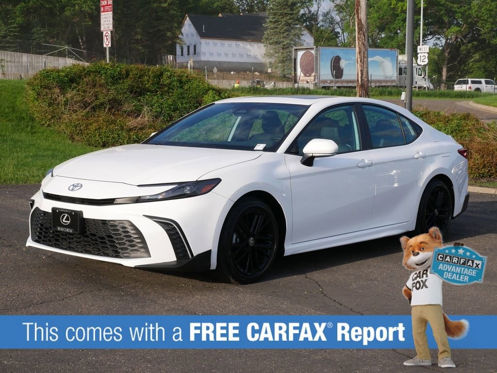 Used 2025 Toyota Camry SE with VIN 4T1DAACK0SU026087 for sale in Wayzata, Minnesota