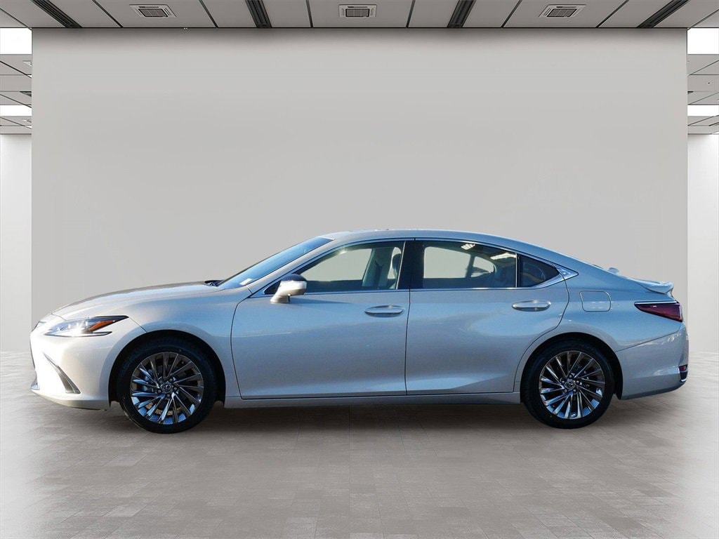 Used 2024 Lexus ES 300h Ultra Luxury Sedan