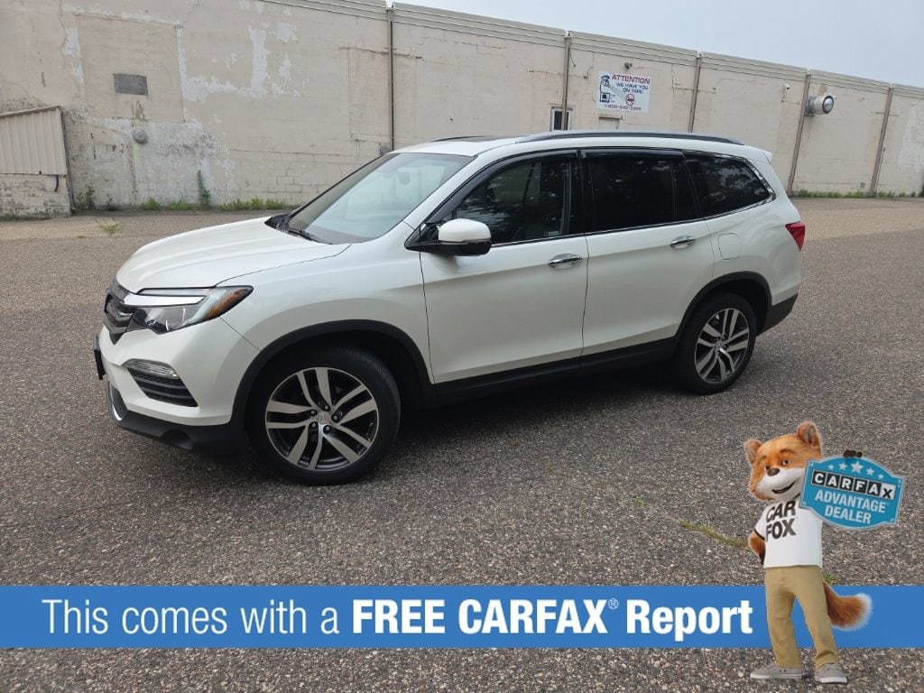 Used 2017 Honda Pilot Elite with VIN 5FNYF6H03HB098866 for sale in Wayzata, Minnesota