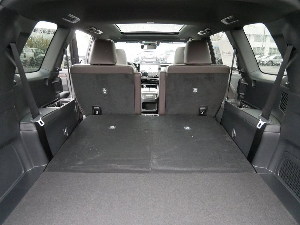 2026 Lexus TX Premium - Photo 12