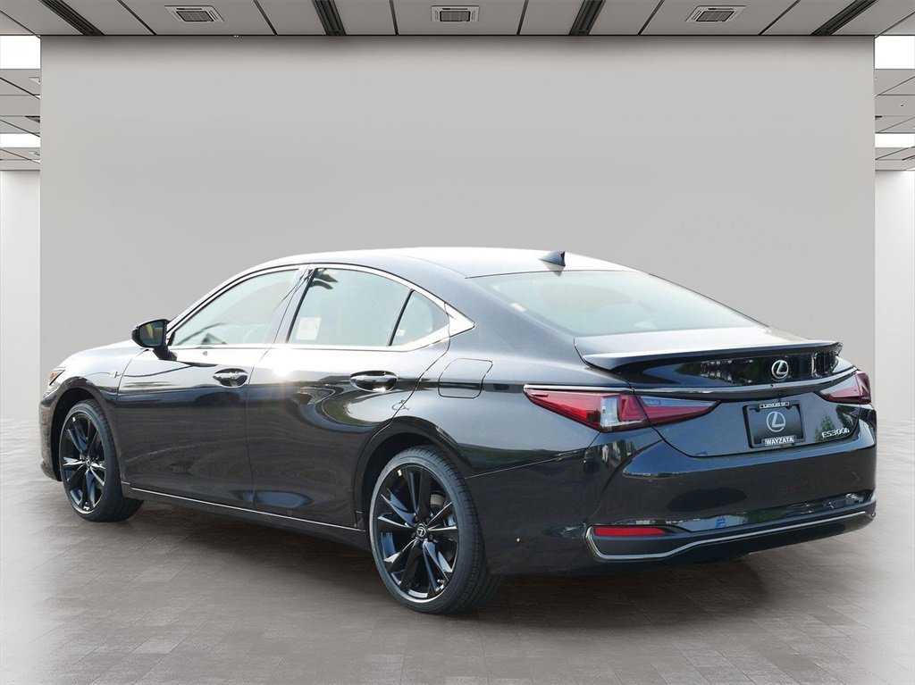 2025 Lexus ES 300h F SPORT Design photo 4