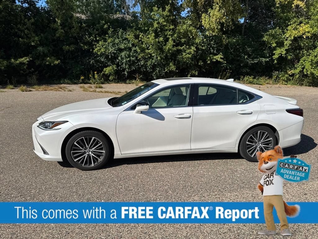 Used 2024 Lexus ES 300h Sedan