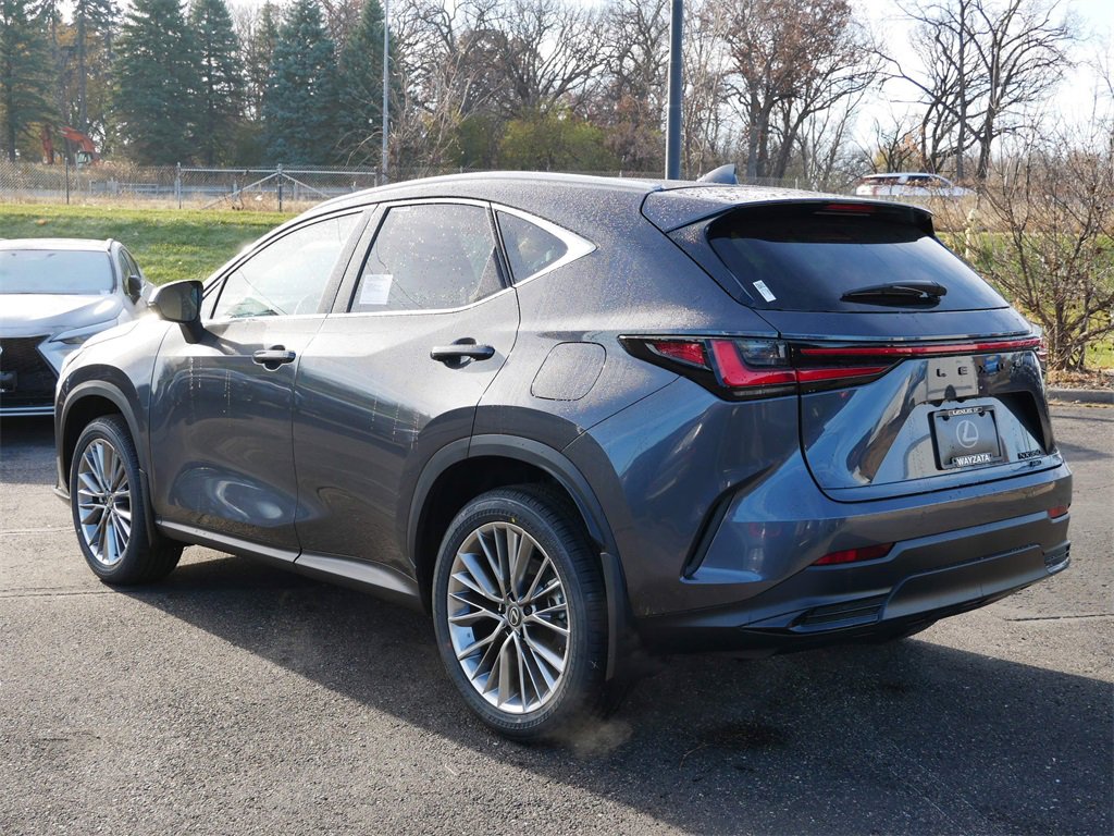 2026 Lexus NX 350 Premium photo 4