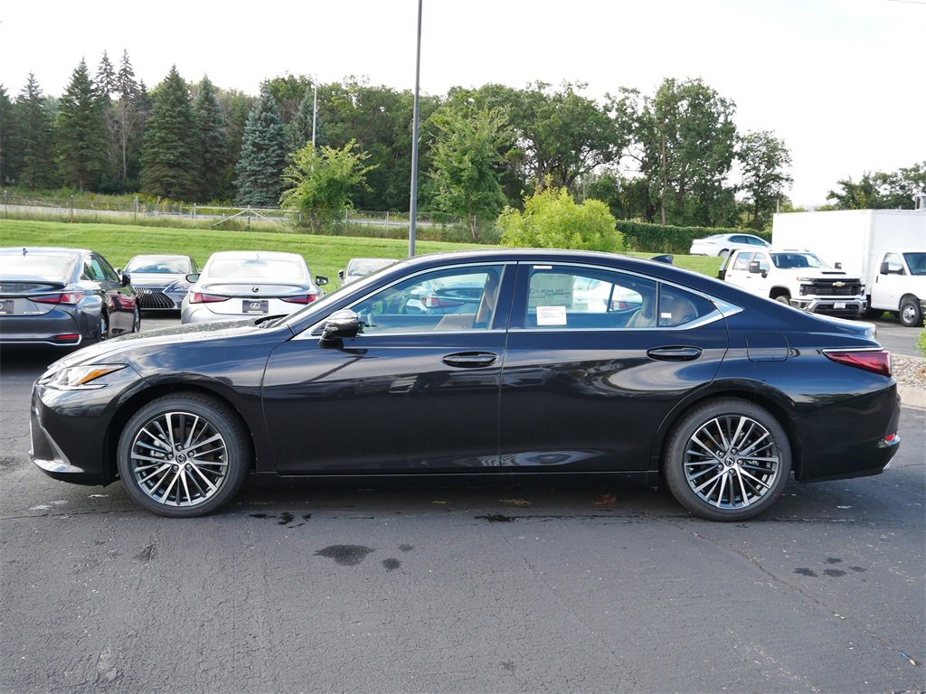 2025 Lexus ES 350 Premium photo 3