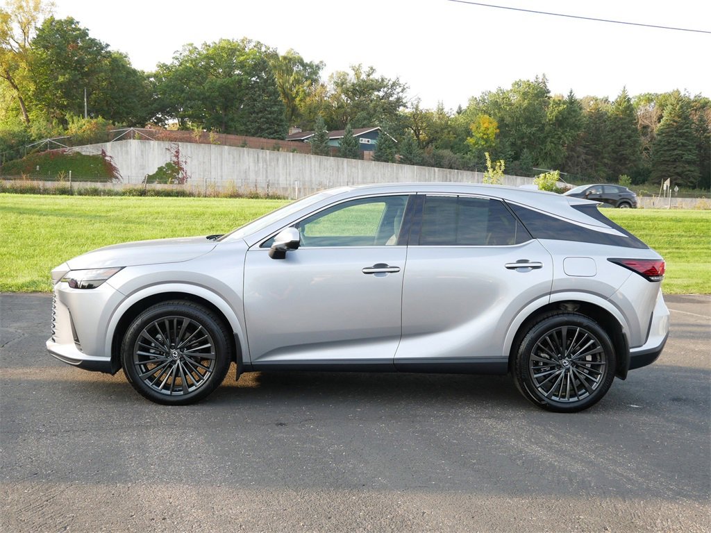 2024 Lexus RX 350 Premium photo 2