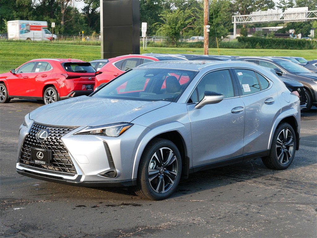 2025 Lexus UX Premium photo 2