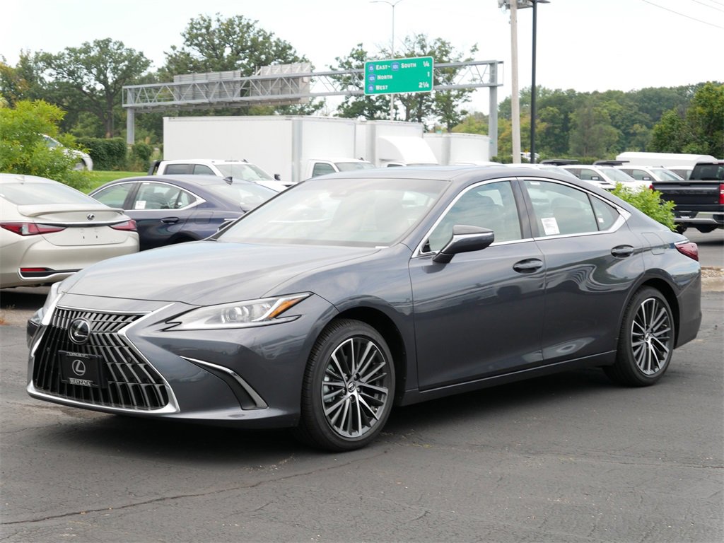 2025 Lexus ES 350 photo 2