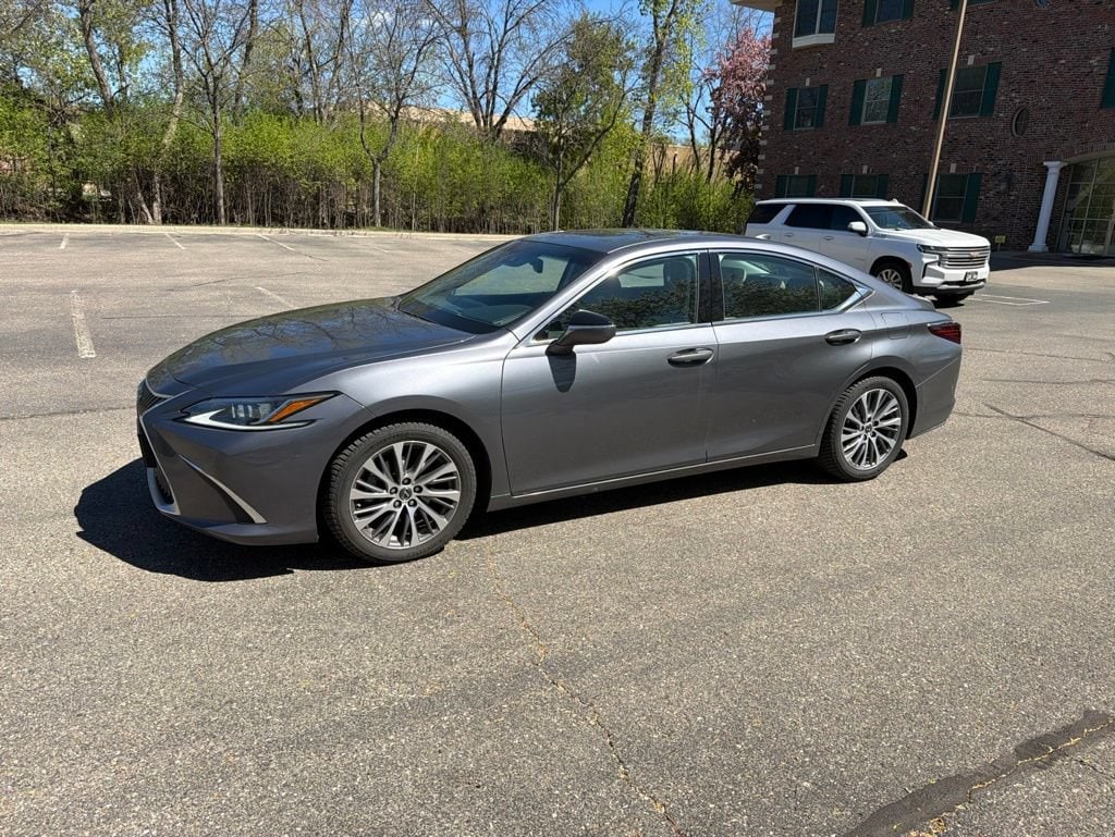 Used 2019 Lexus ES 350 Premium Sedan