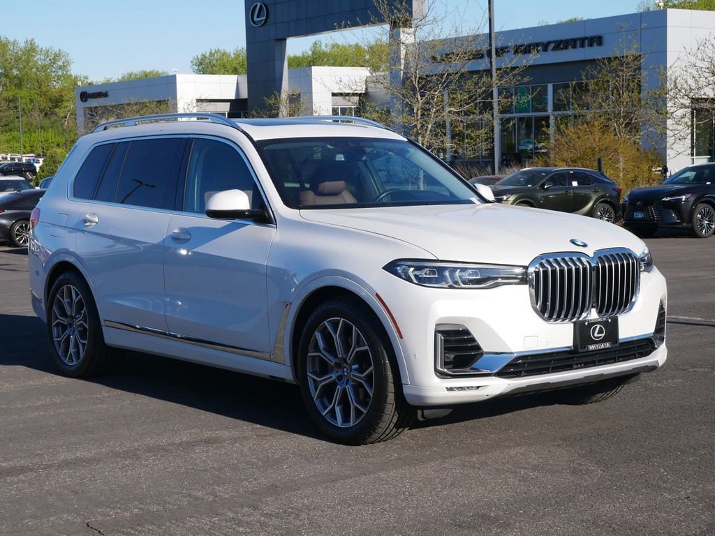 2020 BMW X7 xDrive40i's photo