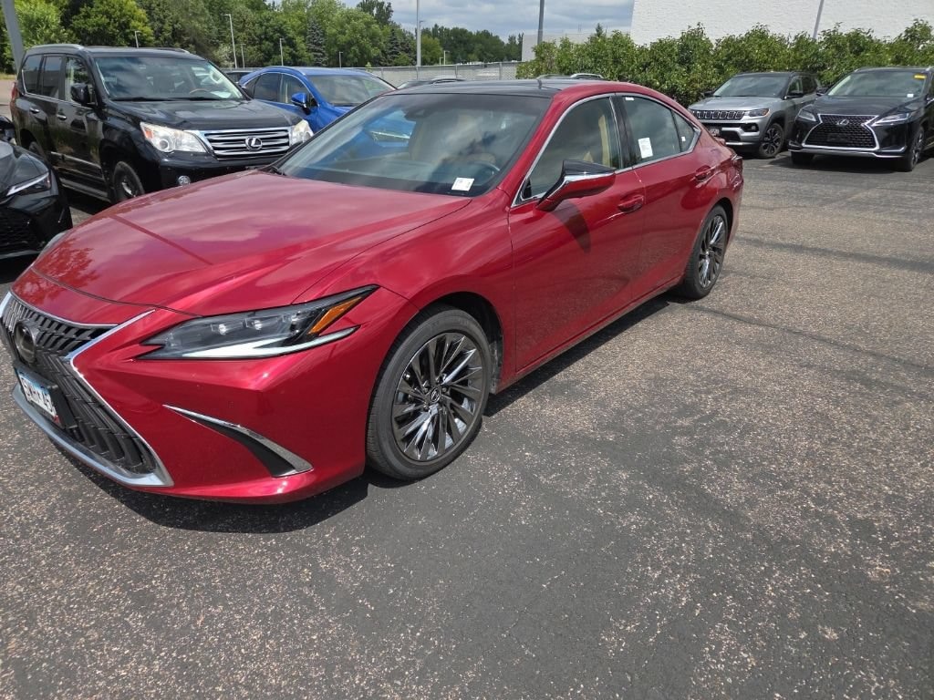 Used 2025 Lexus ES 350 Ultra Luxury Sedan