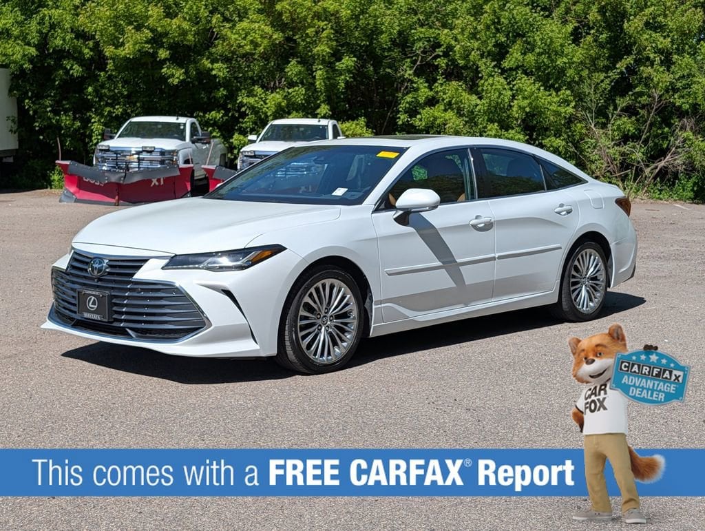 Used 2019 Toyota Avalon Limited with VIN 4T1BZ1FB1KU026160 for sale in Wayzata, Minnesota