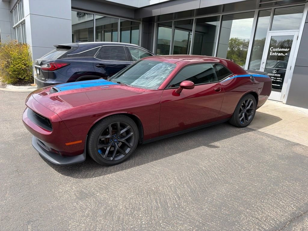 2019 Dodge Challenger R/T's photo