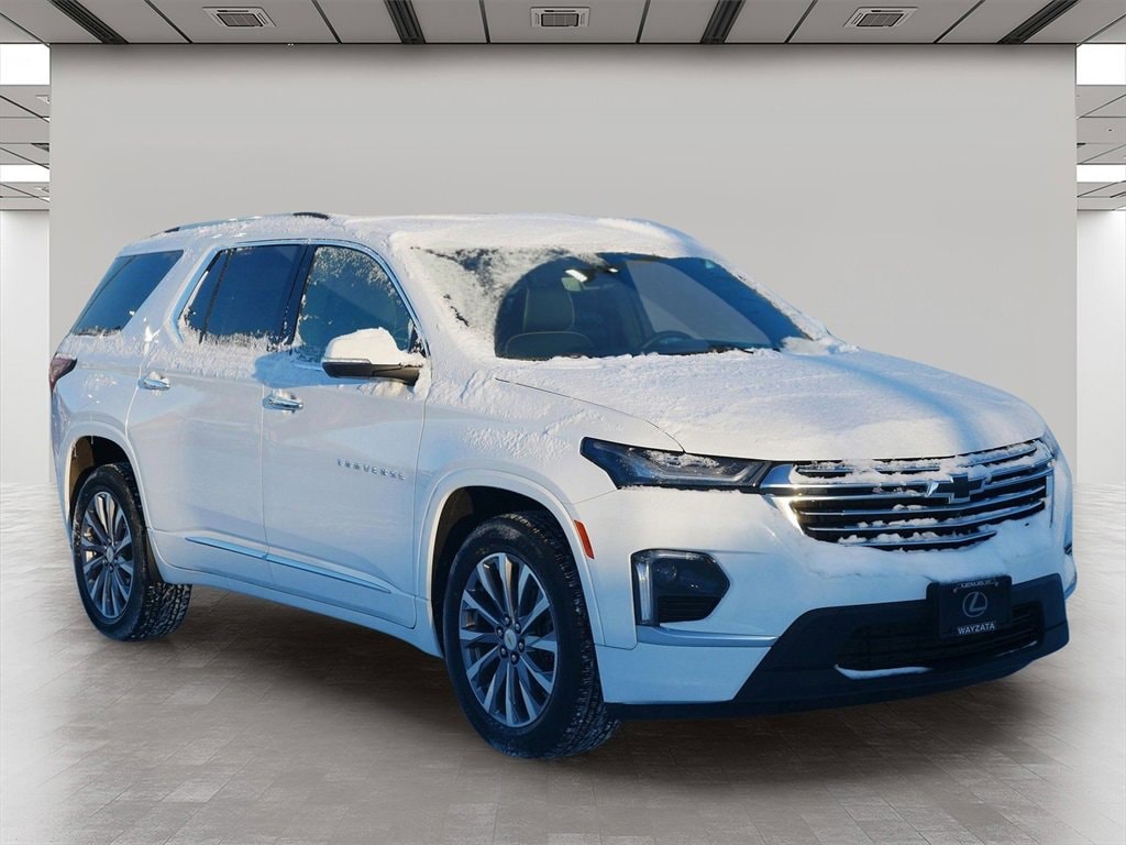 2022 Chevrolet Traverse Premier's photo