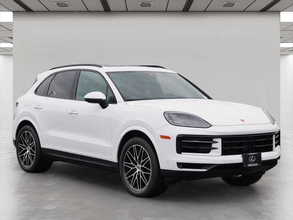 2024 Porsche Cayenne -'s photo