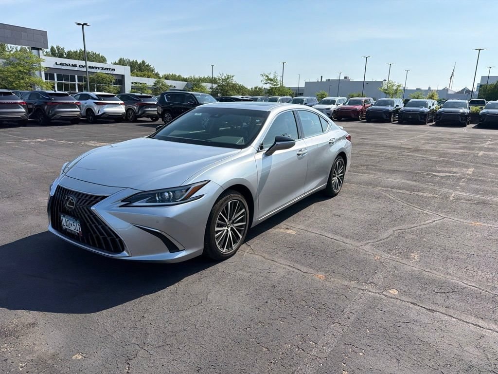 Used 2024 Lexus ES 250 Luxury Sedan