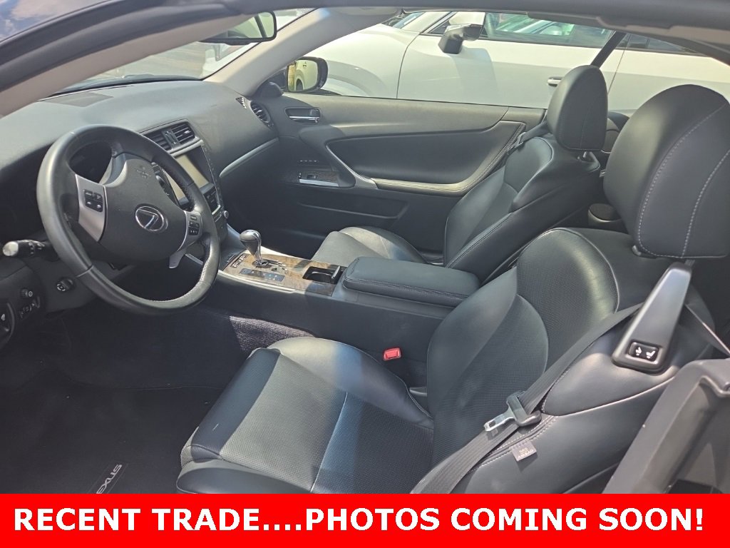 2013 Lexus IS 350C photo 2