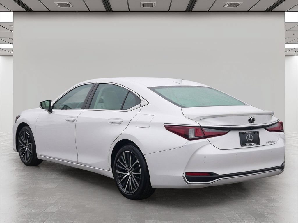 Certified 2024 Lexus ES 300h Base Sedan