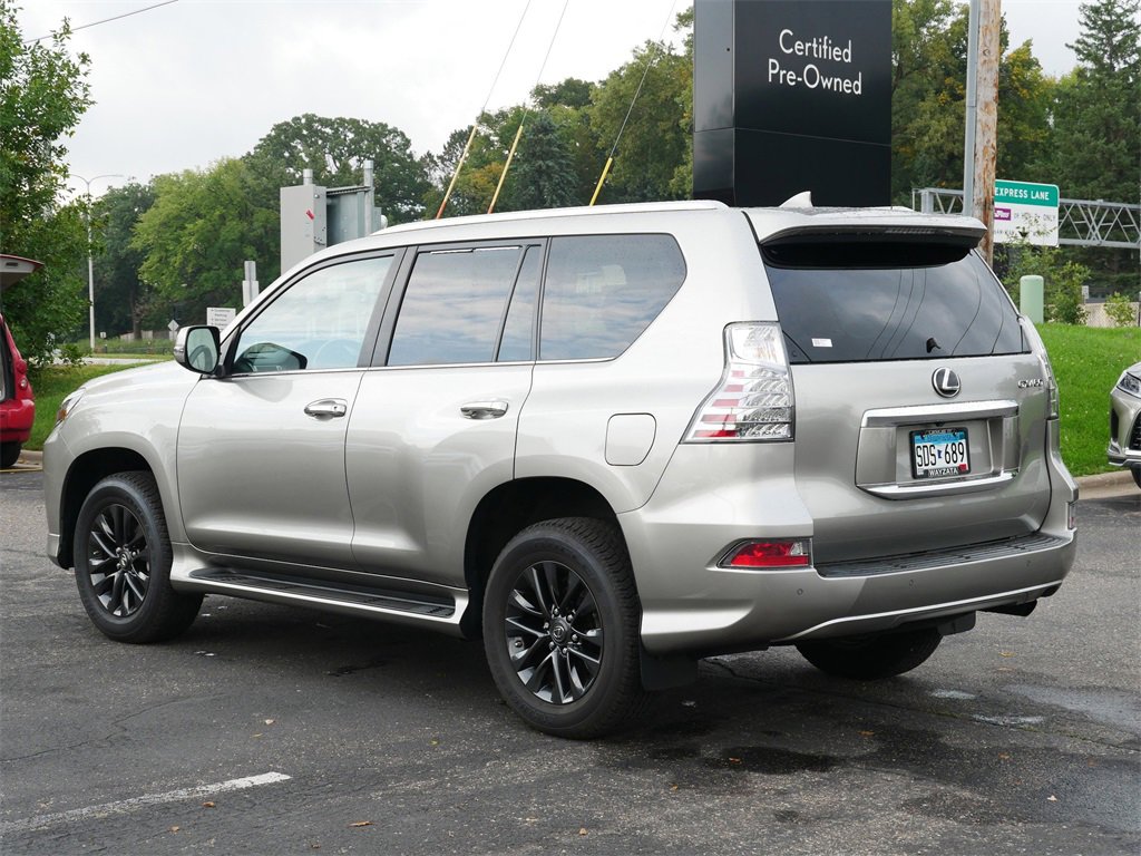 2023 Lexus GX 460 Premium photo 3