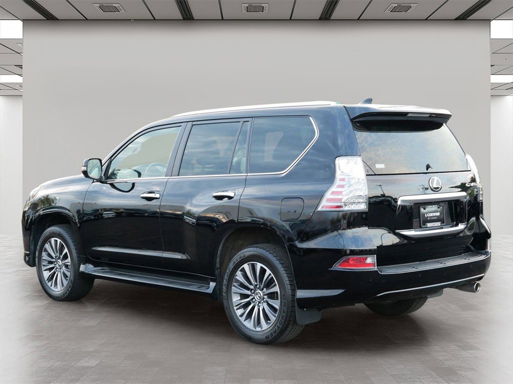 2022 Lexus GX 460 Luxury photo 2