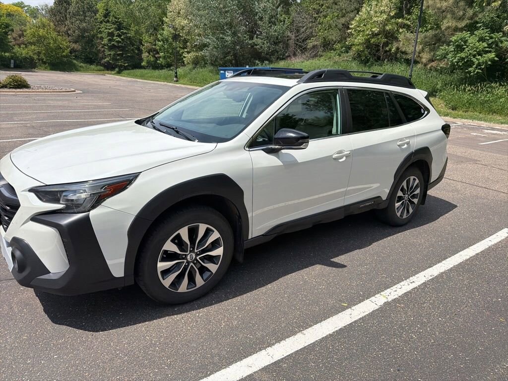 Used 2023 Subaru Outback Limited SUV