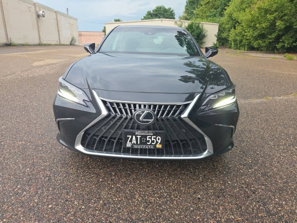 Used 2024 Lexus ES 300h Ultra Luxury Sedan