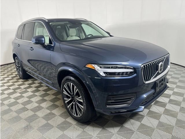 2022 Volvo XC90 T5 Momentum AWD's photo
