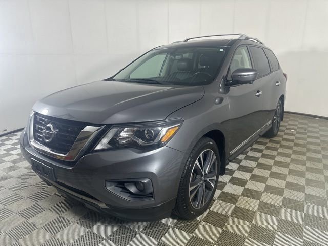 Used 2019 Nissan Pathfinder Platinum with VIN 5N1DR2MM3KC634447 for sale in Westport, CT