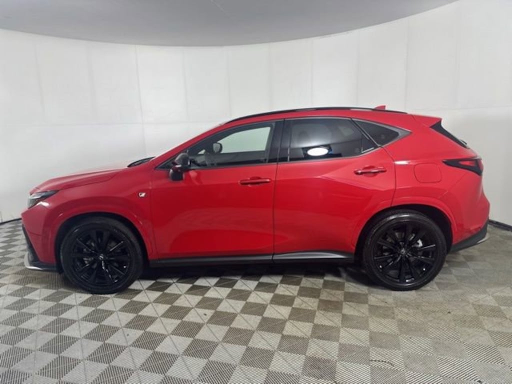 Used 2025 Lexus NX NX 450h+ F SPORT Handling