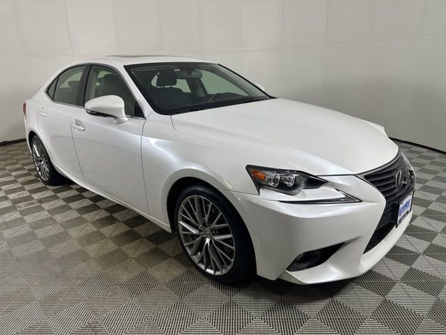 2016 Lexus IS