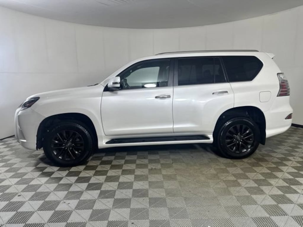 Used 2023 Lexus GX GX 460 Premium