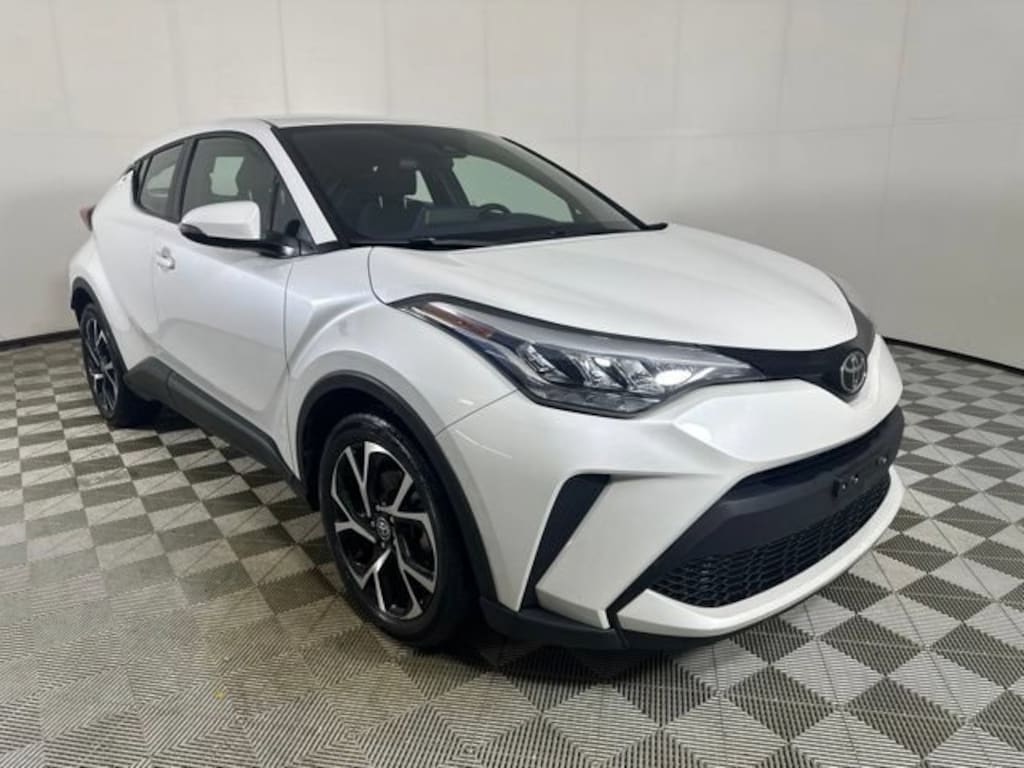 Used 2022 Toyota C-HR XLE